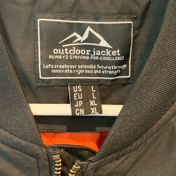 Bomber Jacket - Picture 2 of 3